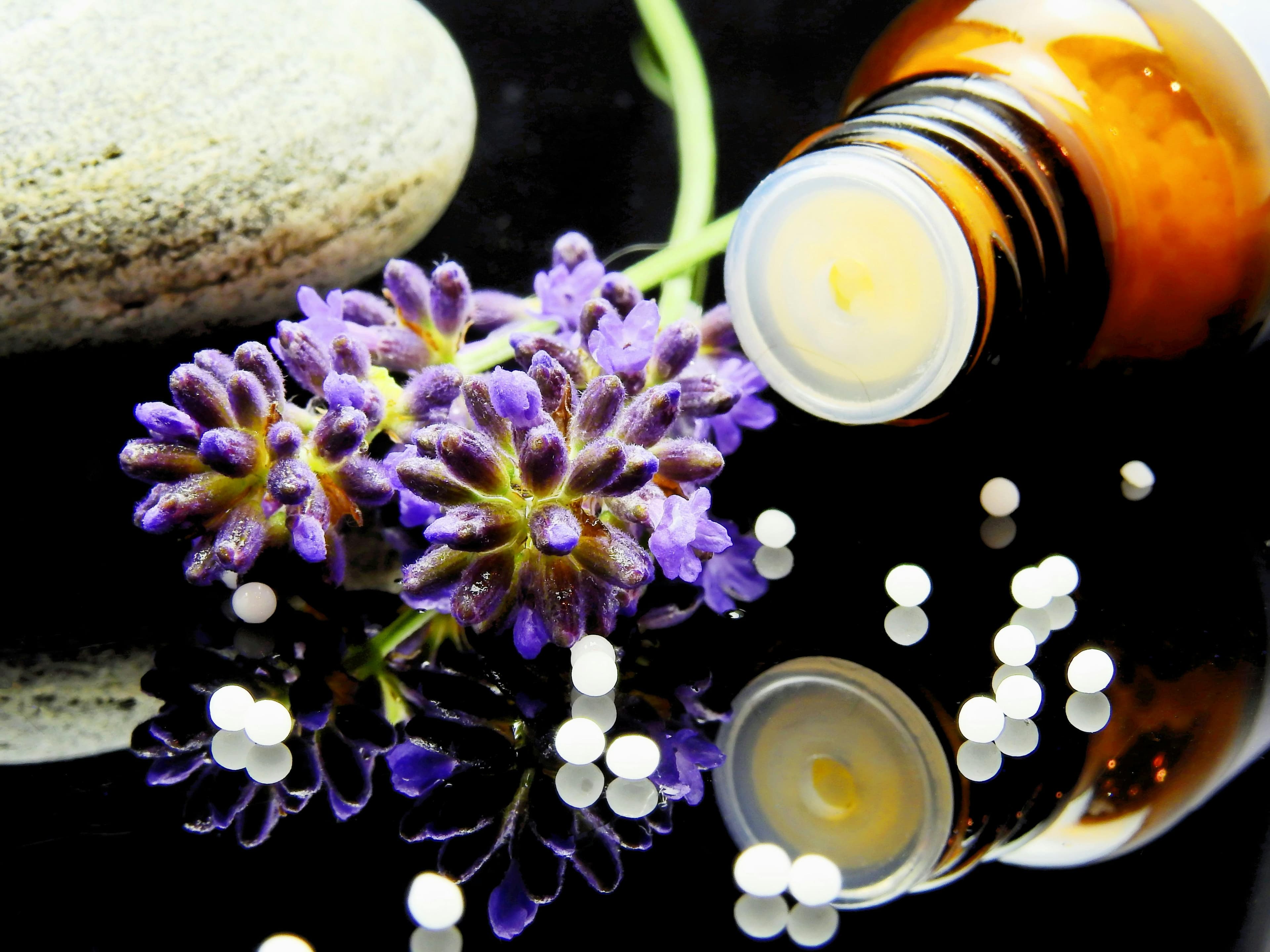 What Are Chinese Essential Oils? A Scientific and Cultural Overview