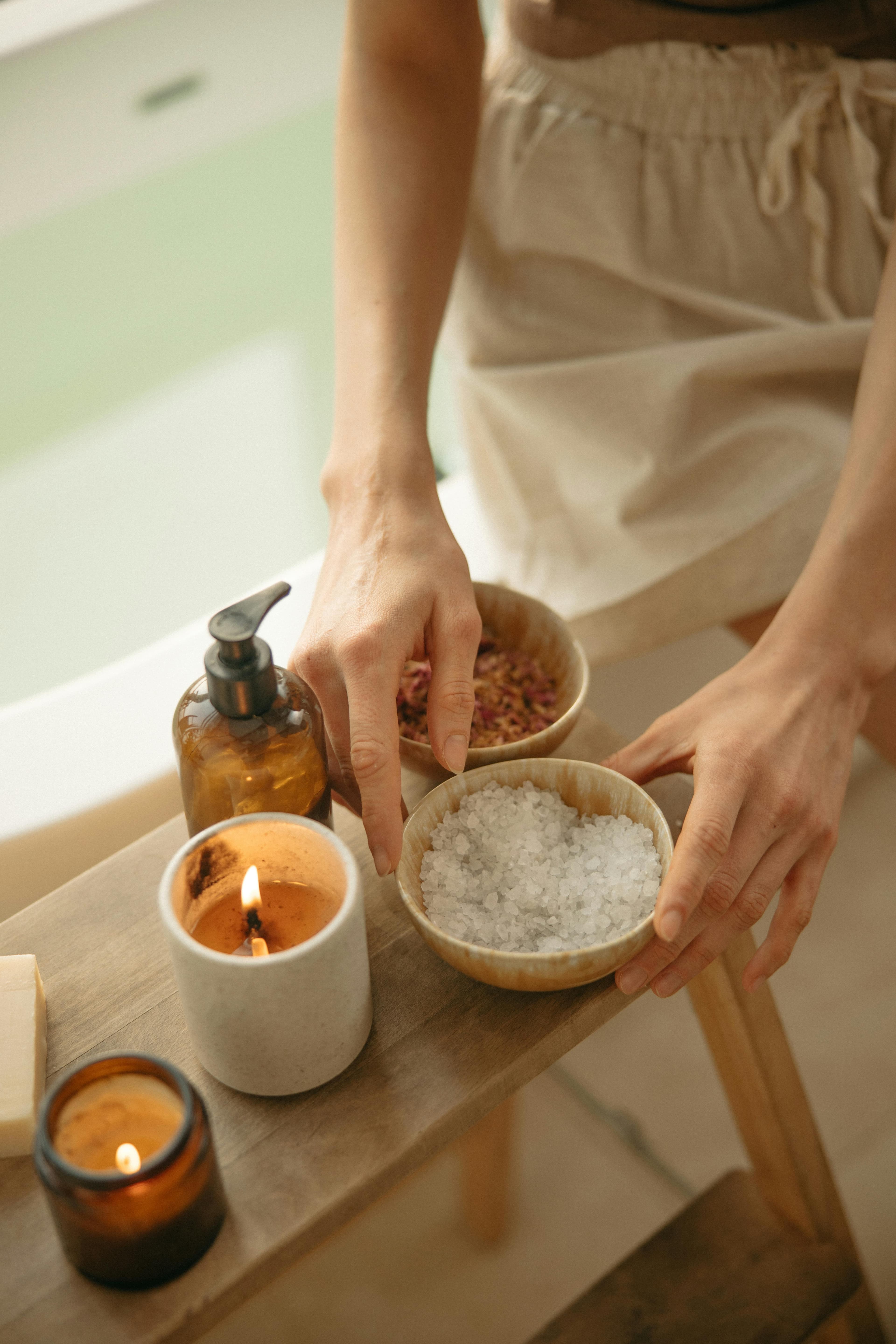 What is an Essential Oil Spa? Definition, Origins, and Benefits